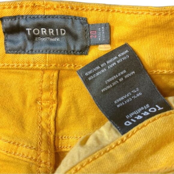 Torrid Mango Mid-Rise Vintage Stretch Midi Short Size 20 - Picture 9 of 9